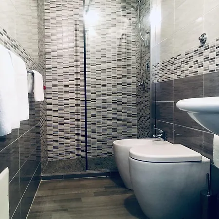 Franz Сasa de vacaciones Nápoles